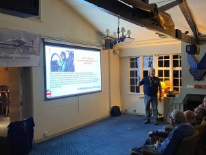 Evening Talk (4)